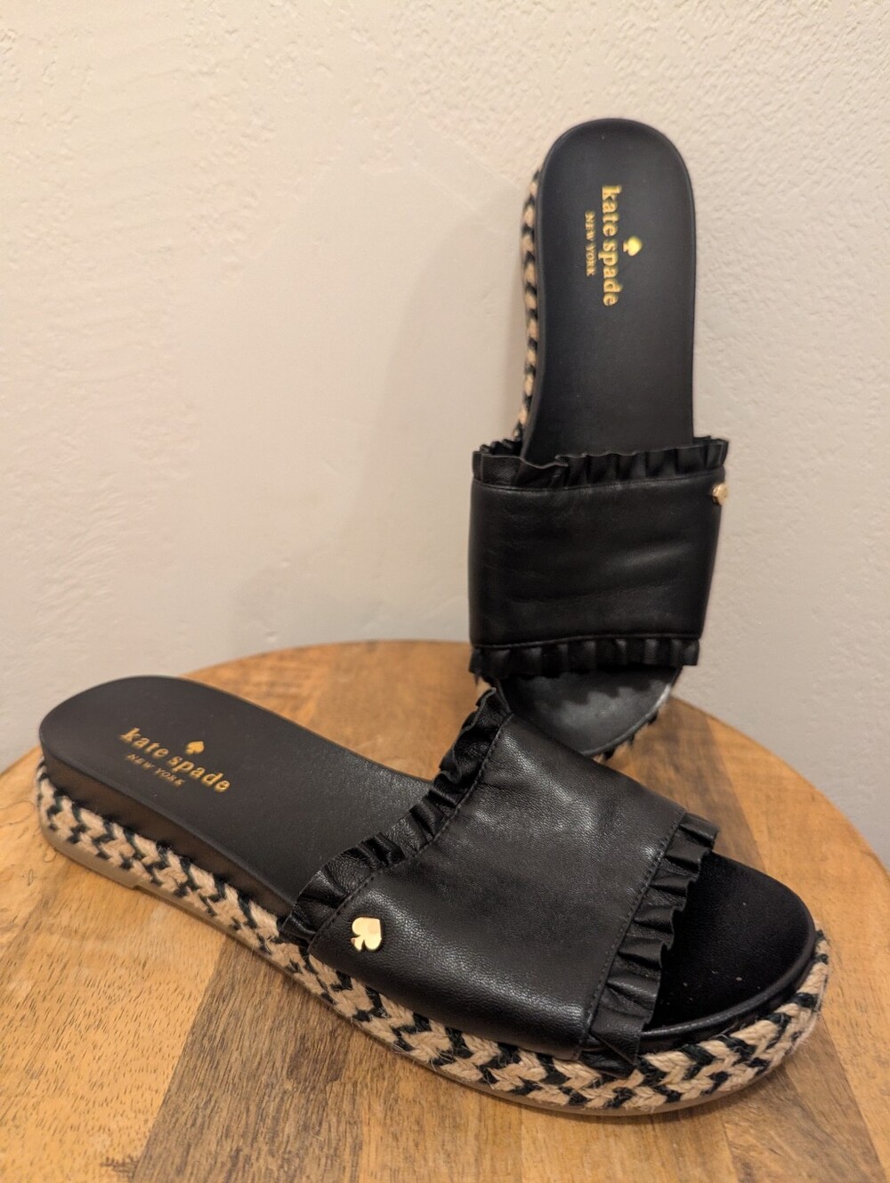 Kate Spade Leather Zahara Slide Sandals, Black (SIZE 6.5)